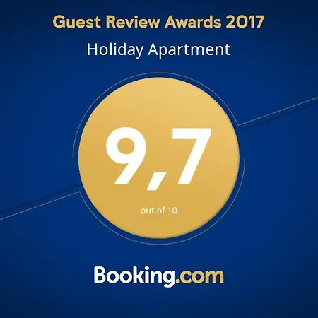 Holiday Home * לרנקה